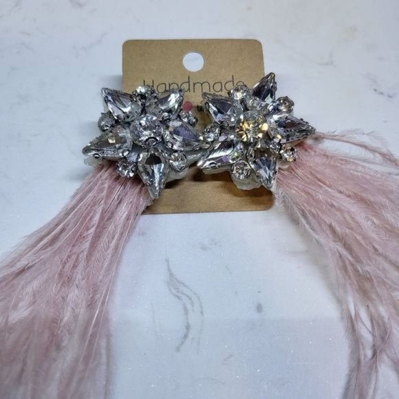 Handmade statement?earrings crystals and feather gray and pink - Picture 2 of 5